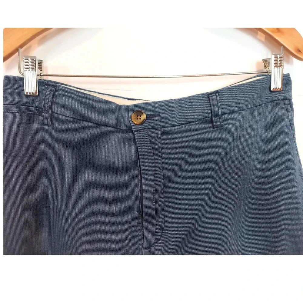 Old Navy classic chino